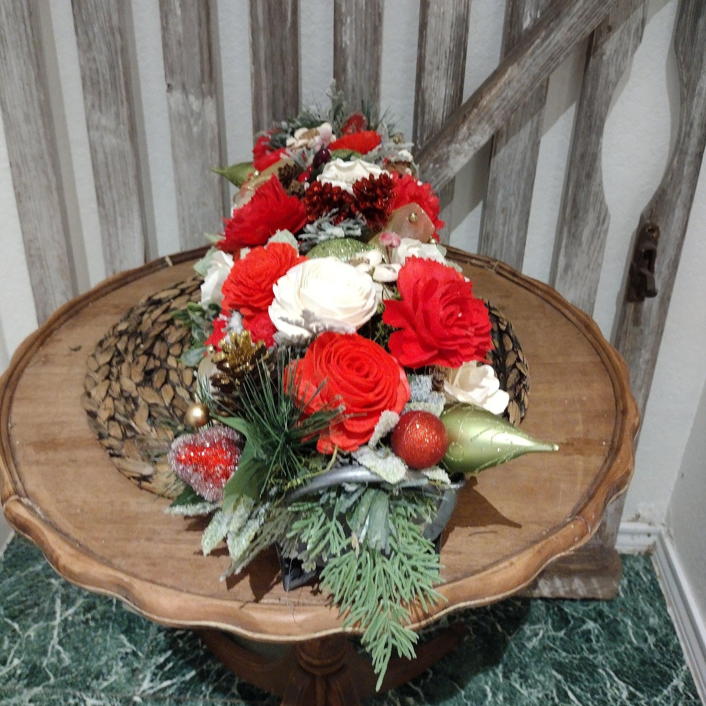 Christmas Holiday Centerpiece, Rectangular and long