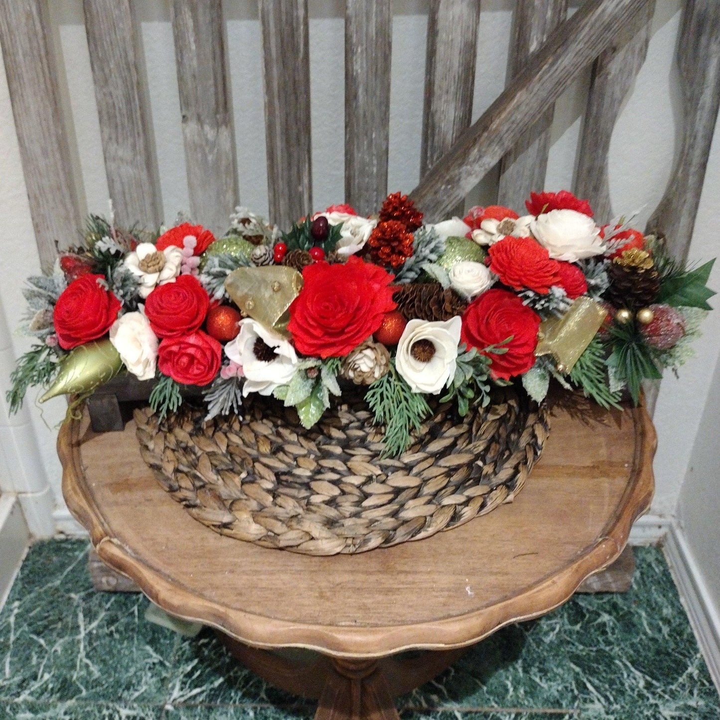 Christmas Holiday Centerpiece, Rectangular and long