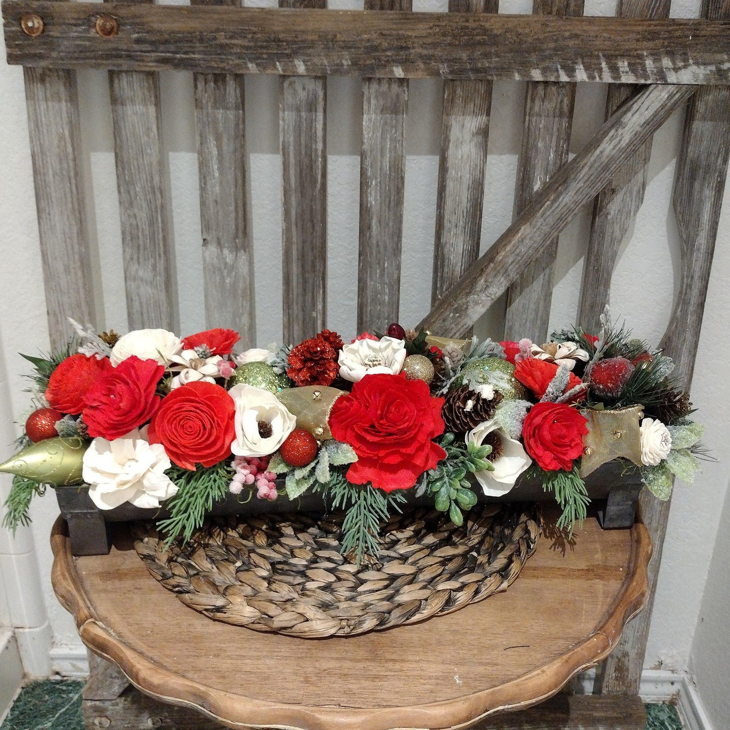 Christmas Holiday Centerpiece, Rectangular and long