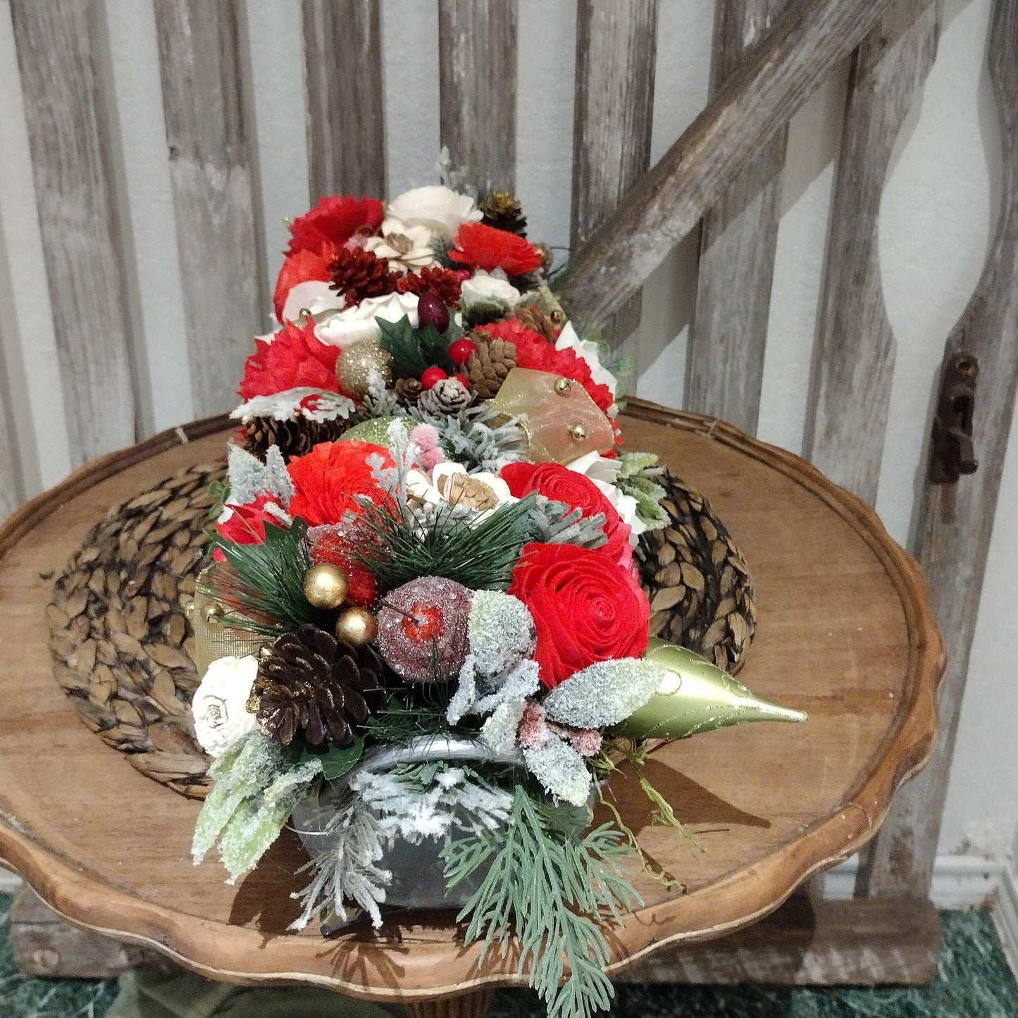 Christmas Holiday Centerpiece, Rectangular and long